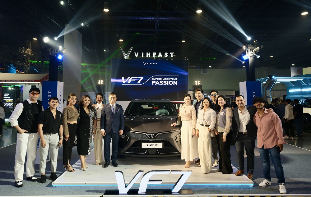 VinFast has announced pricing and opened reservations for its five-seater VF 7 electric SUV during the 12th PEVS.